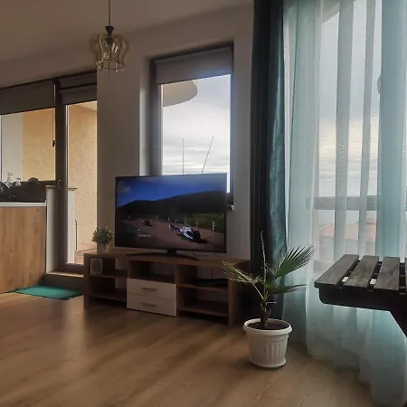 апартамент 9 Queen's View Apartmán
