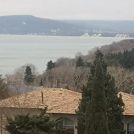 апартамент 9 Queen's View Apartmán Balčik